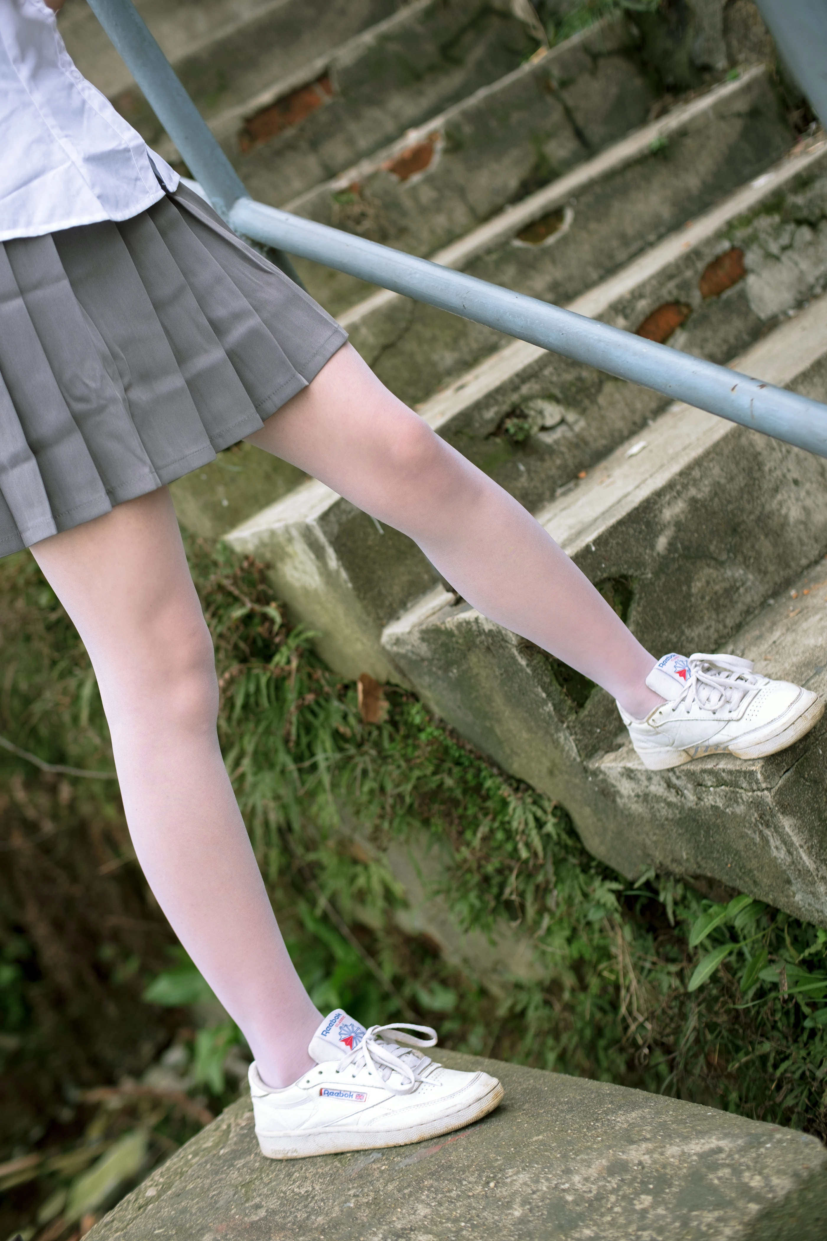 森萝财团 [BETA-014] 学生妹的外拍写真 [85P]插图
